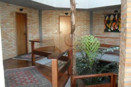 Casa à venda com 4 suítes em Vila Morumbi, São Paulo, SP