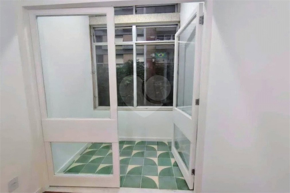 Apartamento à venda com 3 quartos, sendo 1 suíte,  em Copacabana, Rio de Janeiro, RJ