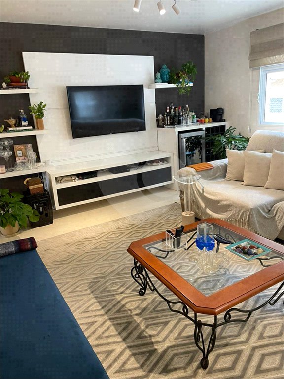 Apartamento à venda com 3 quartos, sendo 1 suíte, em Paraíso, São Paulo, SP