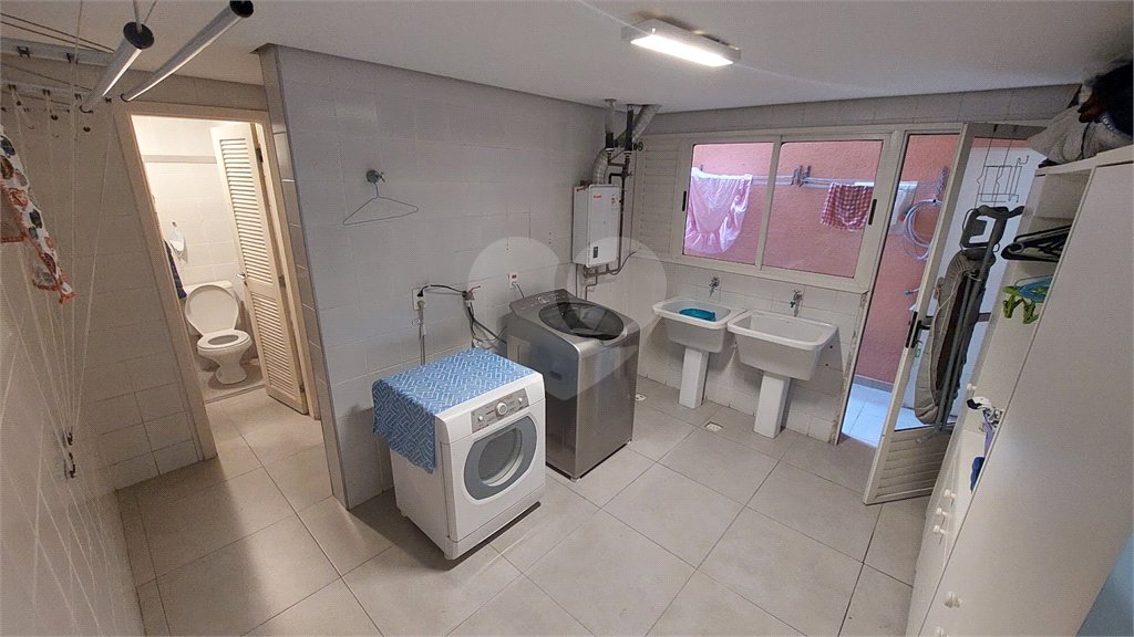Casa para alugar com 3 suítes no condomínio Residencial Courtyard Village, São Paulo - SP