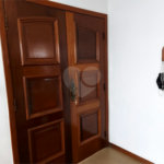 Sobrado à venda com 5 quartos, sendo 4 suítes, em Santa Rosa, Vinhedo, SP