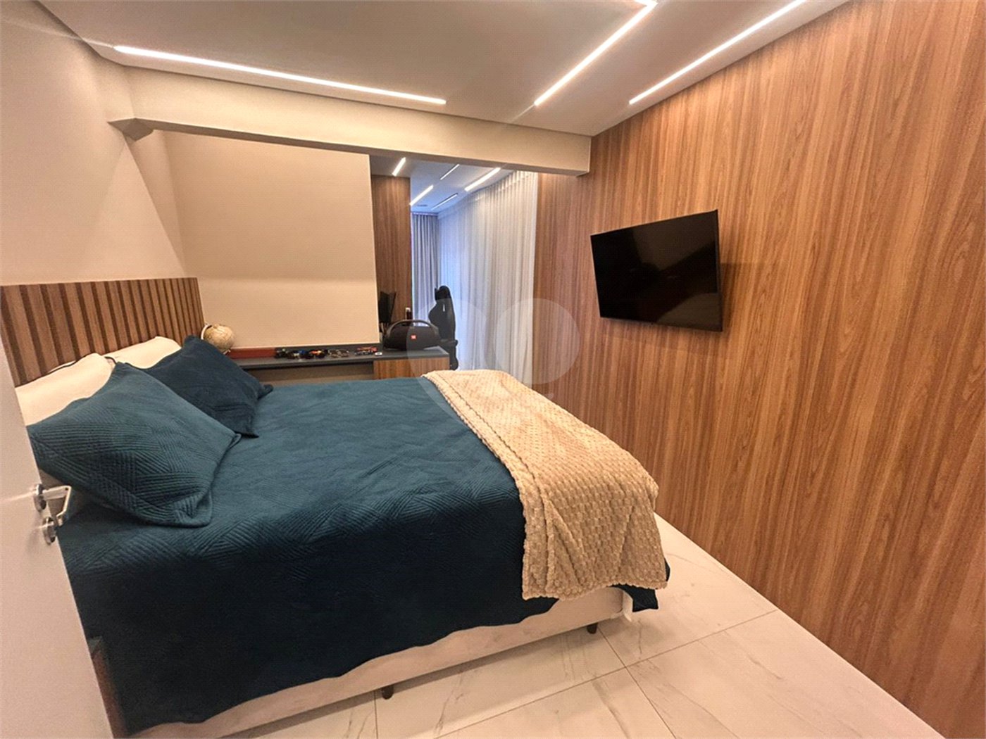 Cobertura à venda com 3 quartos, sendo 1 suíte,  em Santana, São Paulo, SP