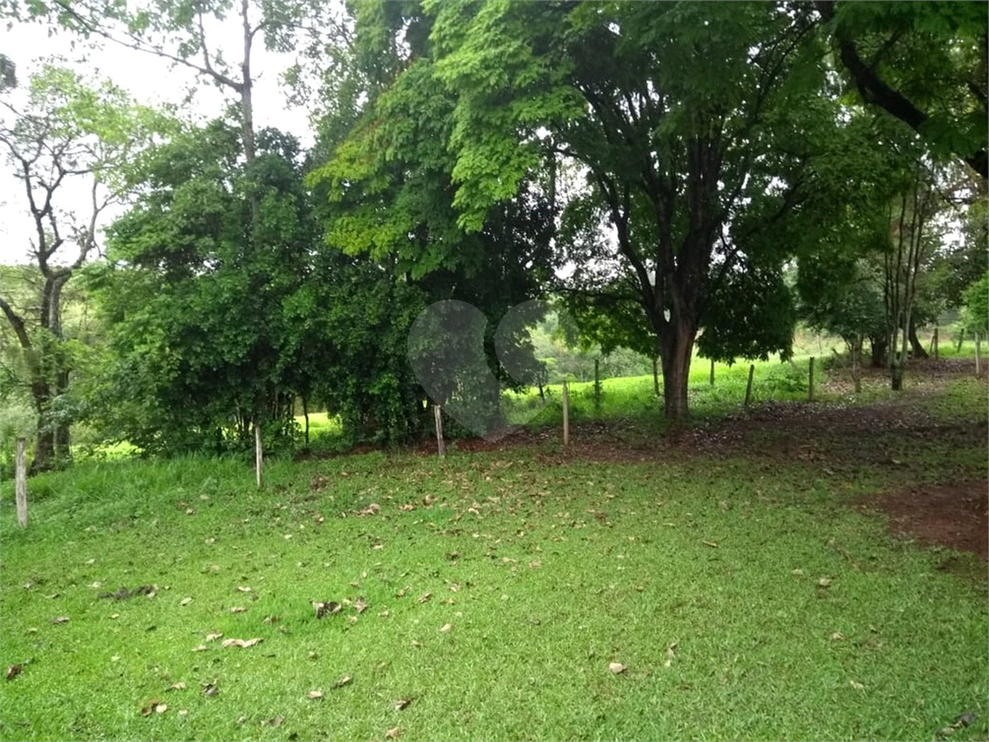 Sítio à venda com 5 suítes no Centro, Araçoiaba da Serra, SP