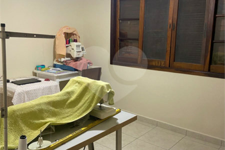 Casa à venda com 4 quartos, sendo 1 suíte, em Jardim Rincão, Arujá, SP