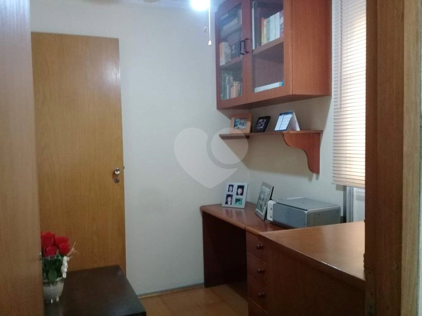 Apartamento à venda com 3 quartos, sendo 1 suíte, em Jardim Londrina, São Paulo, SP