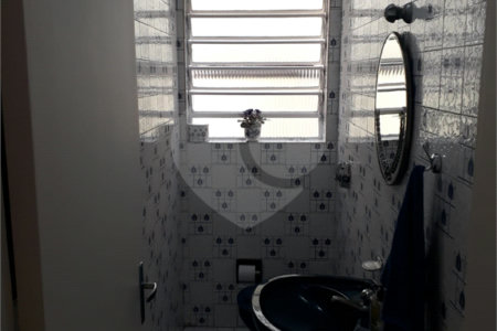 Sobrado à venda com 3 quartos, sendo 1 suíte, em Vila São Francisco (zona Sul), São Paulo, SP