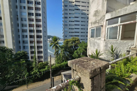 Casa com 6 dormitórios à venda, 650 m² por R$ 3.700.000,00 - Ilha Porchat - São Vicente/SP