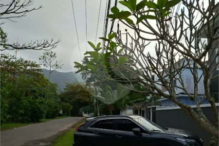 Casa à venda com 3 quartos, sendo 1 suíte, em Vargem Pequena, Rio de Janeiro, RJ