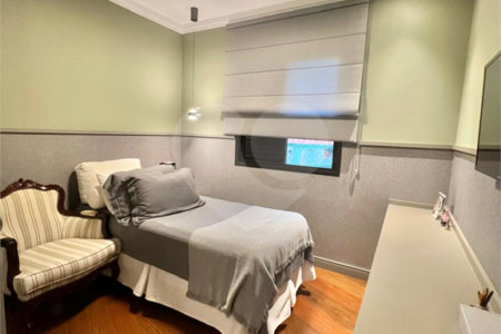 Apartamento à venda com 3 quartos, sendo 1 suíte, em Parque São Domingos, São Paulo, SP