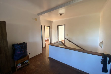 Casa à venda com 3 quartos, sendo 1 suíte, em Parque Residencial Monte Carlo, Ponta Porã, MS