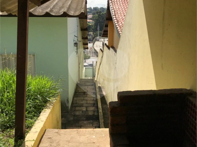 Casa à venda com 3 quartos, sendo 1 suíte,  em Morumbi, São Paulo, SP