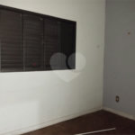 Casa Térrea à venda com 3 quartos, sendo 1 suíte, em Vila Xavier (vila Xavier), Araraquara, SP