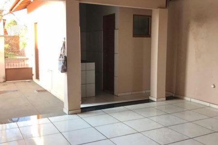 Casa à venda com 3 quartos em Colinos, Três Lagoas, MS