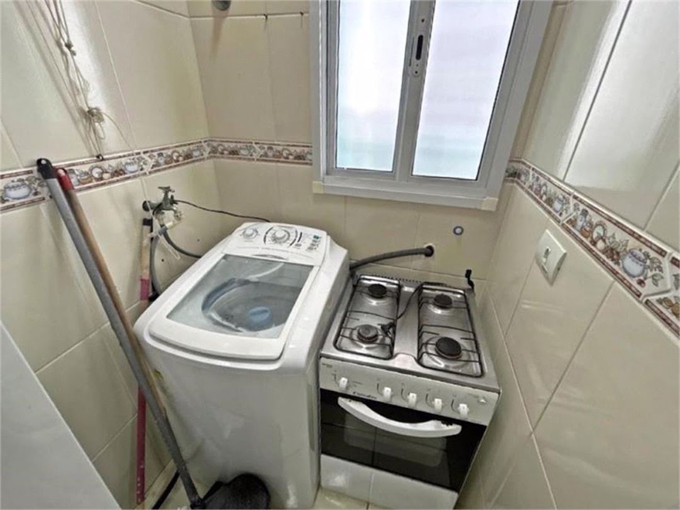 Apartamento Residencial à venda, Boqueirão, Praia Grande - AP1126.