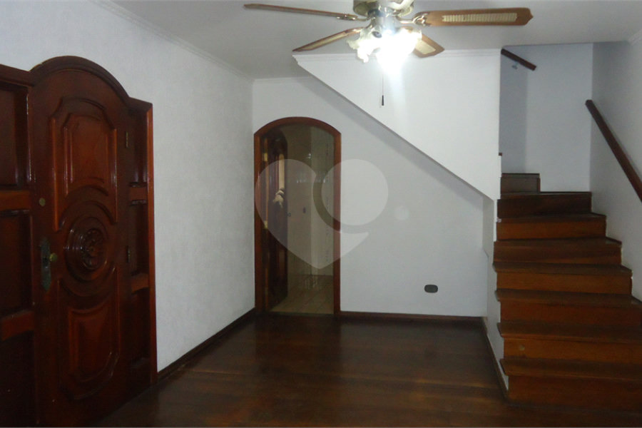 Sobrado à venda com 3 quartos, sendo 2 suítes,  em Mandaqui, São Paulo, SP