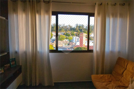 Apartamento à venda com 3 quartos, sendo 1 suíte,  no Centro, Mairinque, SP
