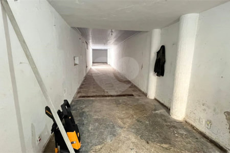 Sobrado para alugar com 7 quartos em Moema, São Paulo, SP