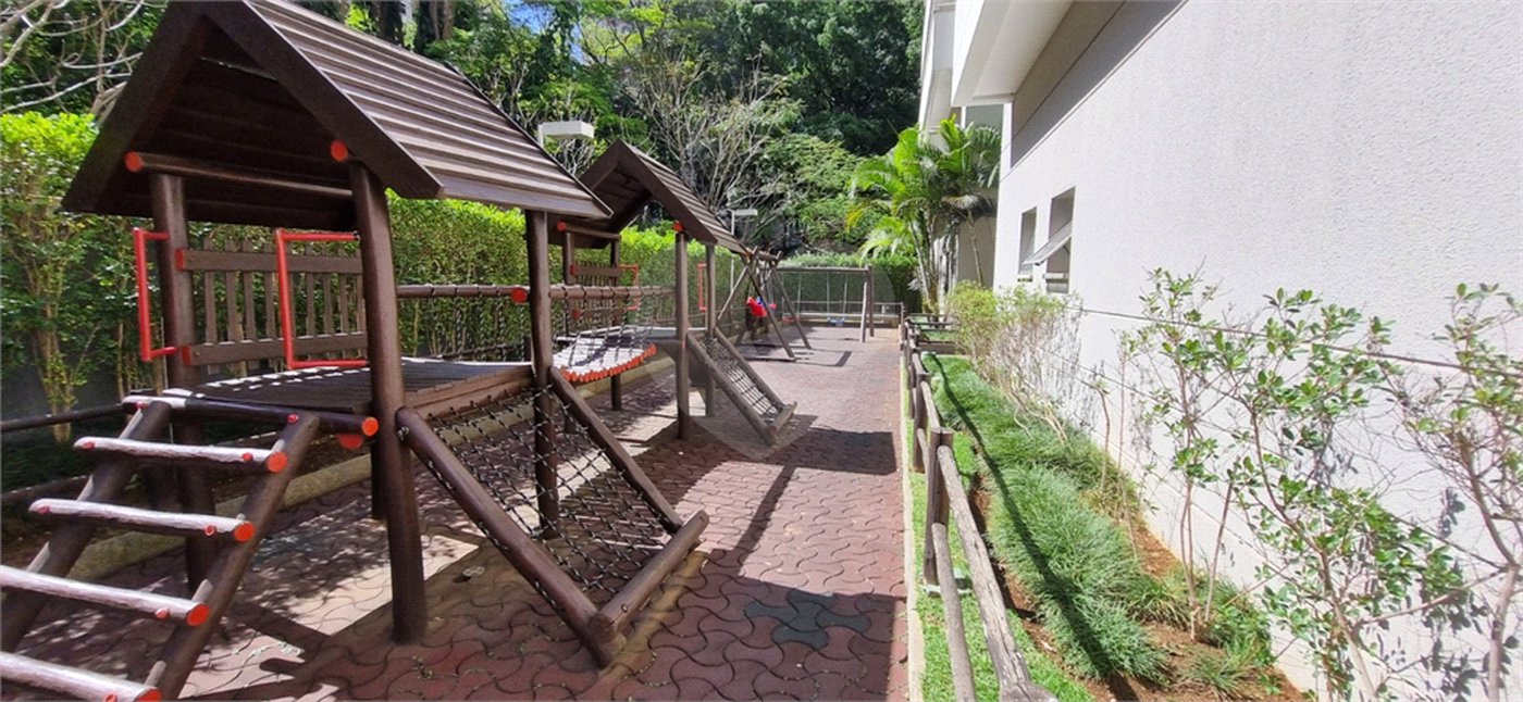 Apartamento à venda com 3 suítes em Jardim Londrina, São Paulo, SP