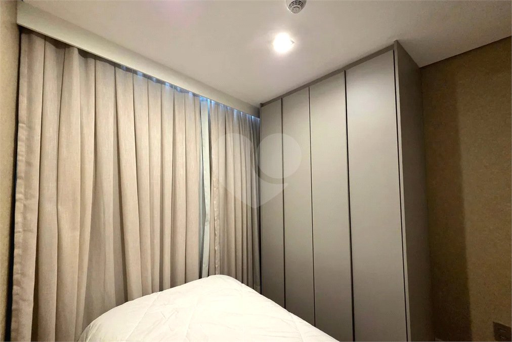 Apartamento à venda ou para alugar com 2 quartos, sendo 1 suíte, em Vila Olímpia, São Paulo, SP