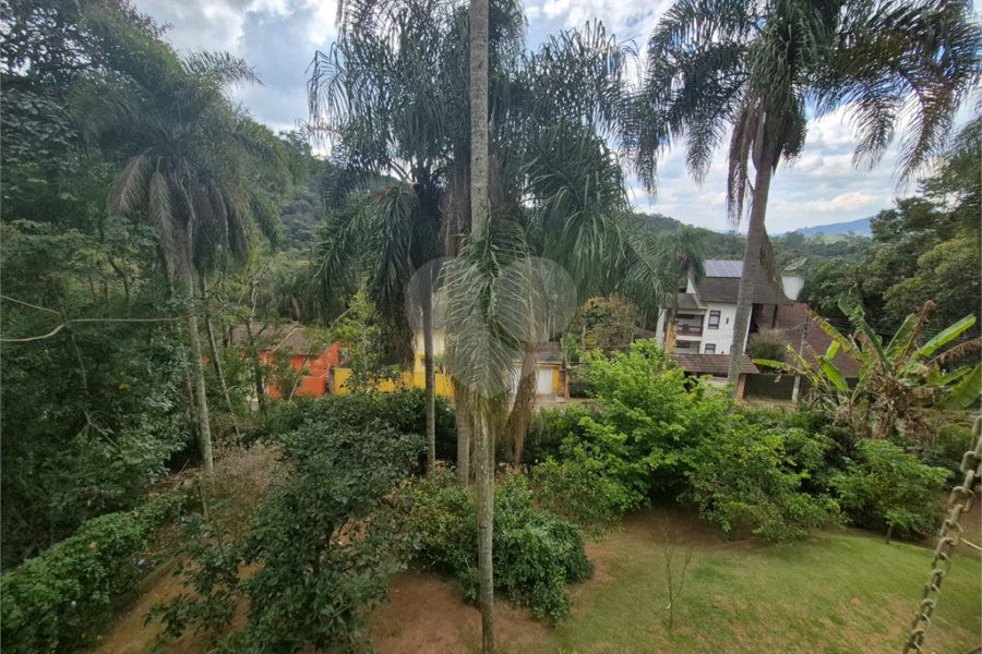 Casa à venda com 3 suítes no condomínio Sausalito, Mairiporã - SP
