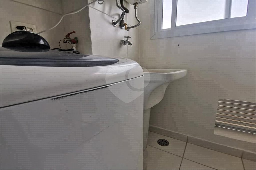 Apartamento à venda com 2 quartos em Parque Reboucas, São Paulo, SP