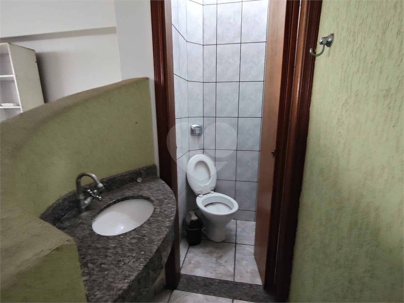 Casa para alugar com 4 quartos, sendo 1 suíte, em Vila Judite, Itapetininga, SP
