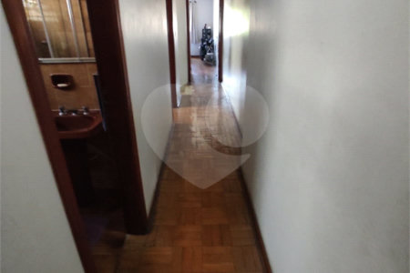 Casa à venda com 3 quartos, sendo 1 suíte,  em Vila Rosália, Guarulhos, SP