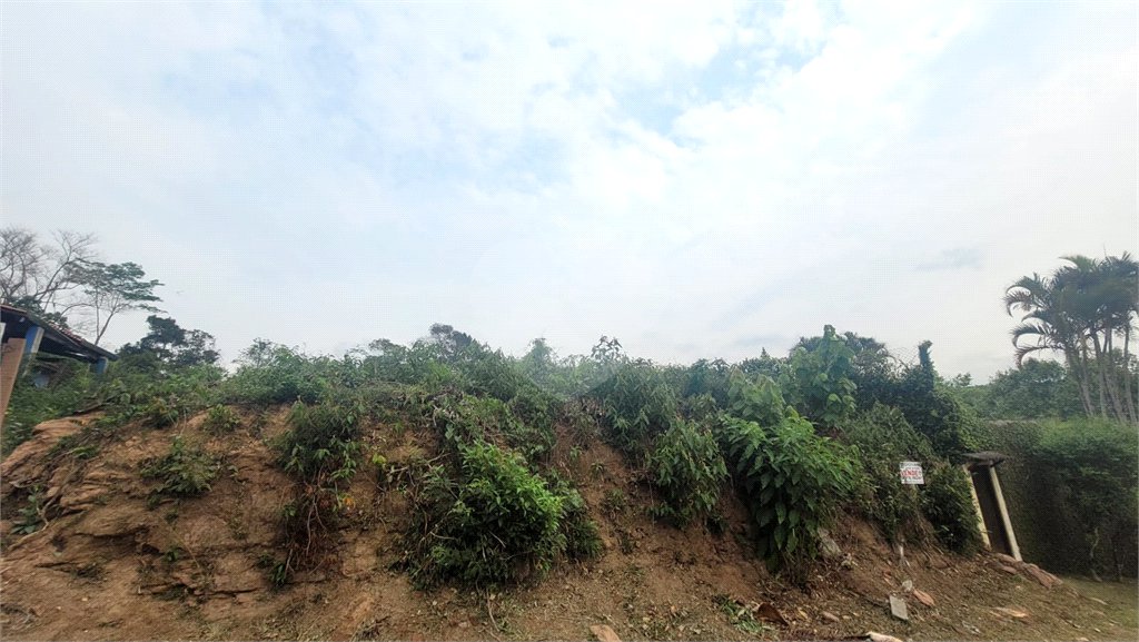 Terreno à venda no condomínio Alpes da Cantareira, Mairiporã - SP