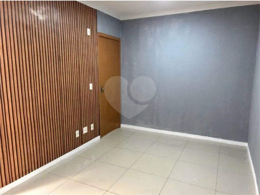 Apartamento à venda com 2 quartos em Olaria, Salto, SP