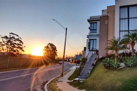 Terreno à venda com 3 quartos, sendo 1 suíte, no condomínio Residencial Sun Lake, Votorantim - SP