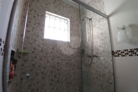 Sobrado à venda com 3 quartos, sendo 1 suíte,  em Vila Medeiros, São Paulo, SP