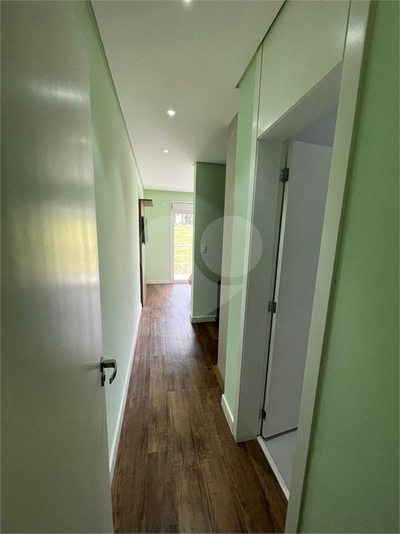 Casa à venda com 1 quarto, sendo 3 suítes, no condomínio Aruã Brisas I, Mogi das Cruzes - SP