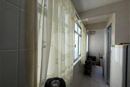 Cobertura à venda com 3 quartos, sendo 1 suíte, em Passagem, Cabo Frio, RJ