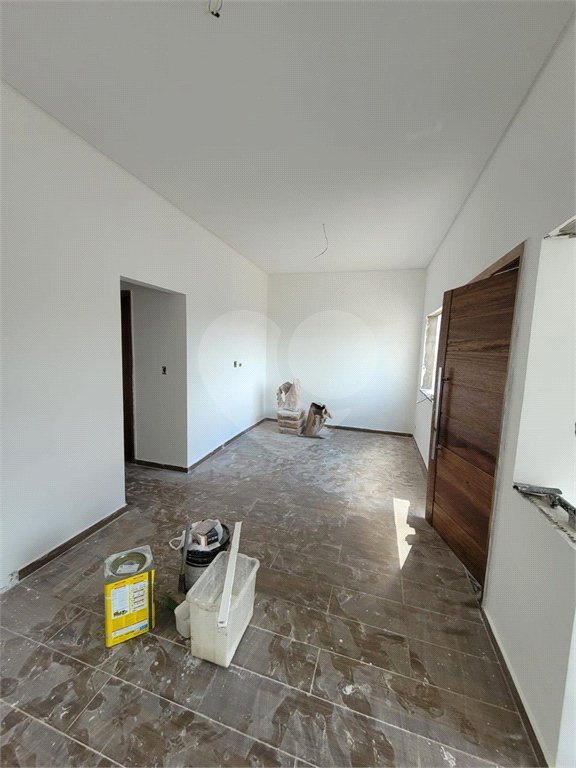 Casa à venda com 3 quartos, sendo 1 suíte, no condomínio Mirante da Mantiqueira I, Mairiporã - SP