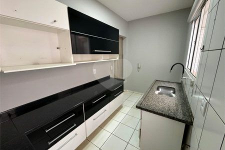 Casa à venda com 3 quartos, sendo 1 suíte, no condomínio Terra Nova, Várzea Grande - MT