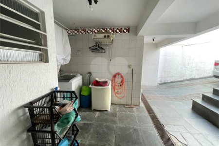 Casa Térrea à venda com 2 quartos, sendo 1 suíte, em Chora Menino, São Paulo, SP