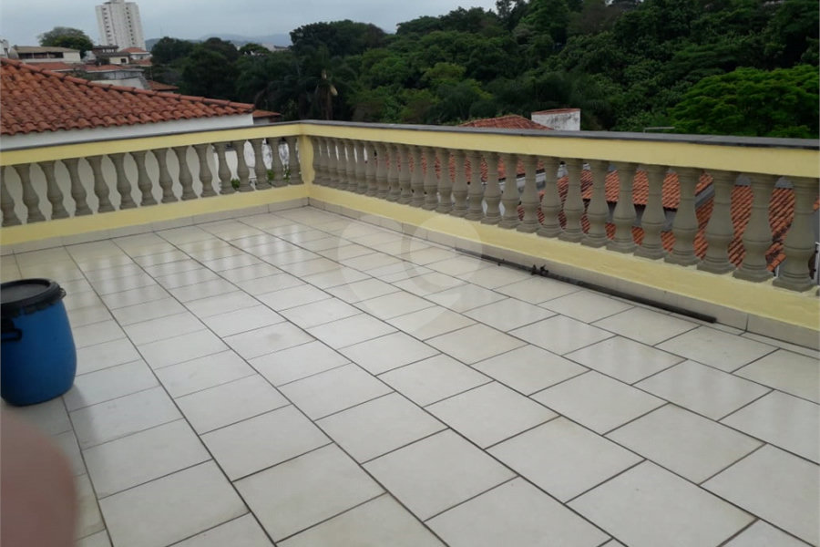 Sobrado à venda com 4 quartos em Tremembé, São Paulo, SP