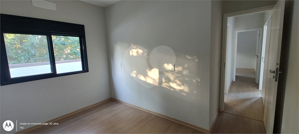 Casa à venda com 3 suítes no condomínio Reserva Ybyra, Atibaia - SP