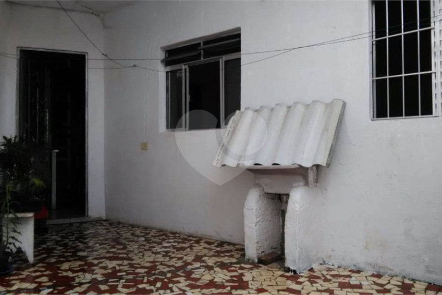 Sobrado à venda com 6 quartos em Horto Florestal, São Paulo, SP