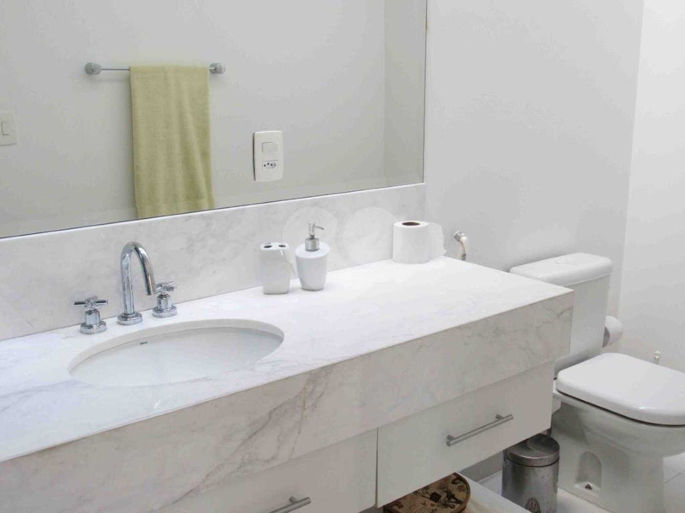 Casa à venda com 4 suítes no condomínio Residencial Giardino Pirandello, São Paulo - SP