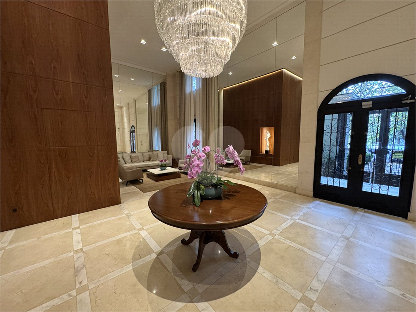 Apartamento à venda com 3 suítes em Itaim Bibi, São Paulo, SP