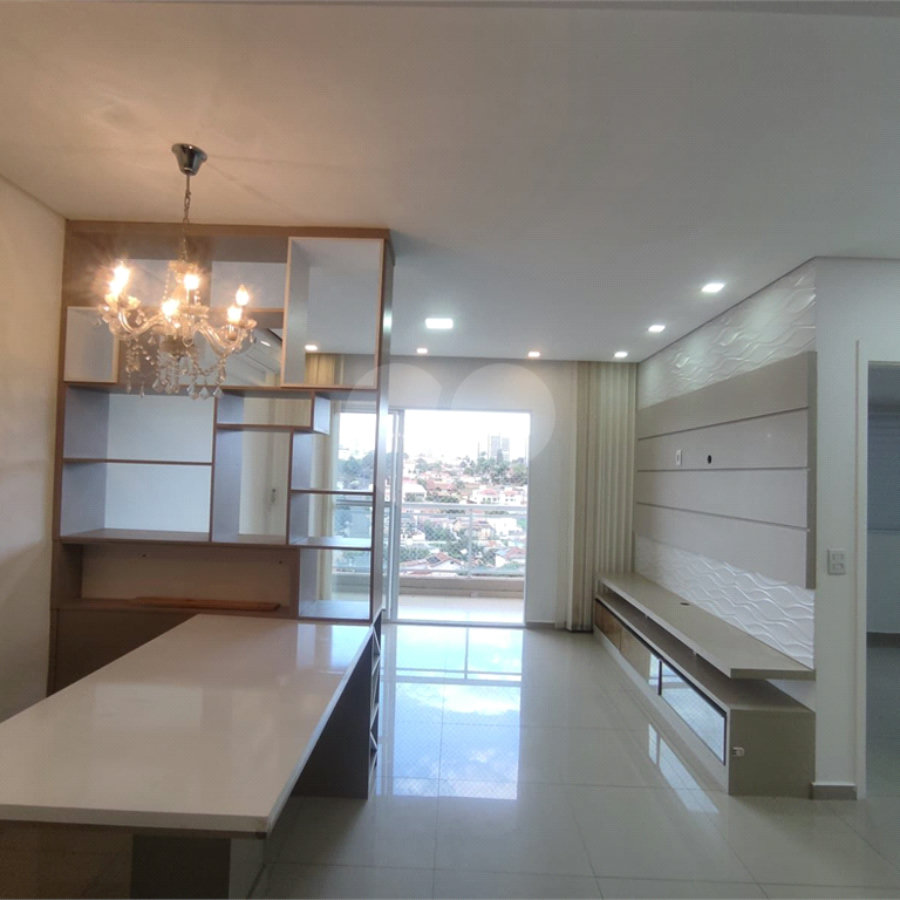 Apartamento á venda no Jardim Alvorada.