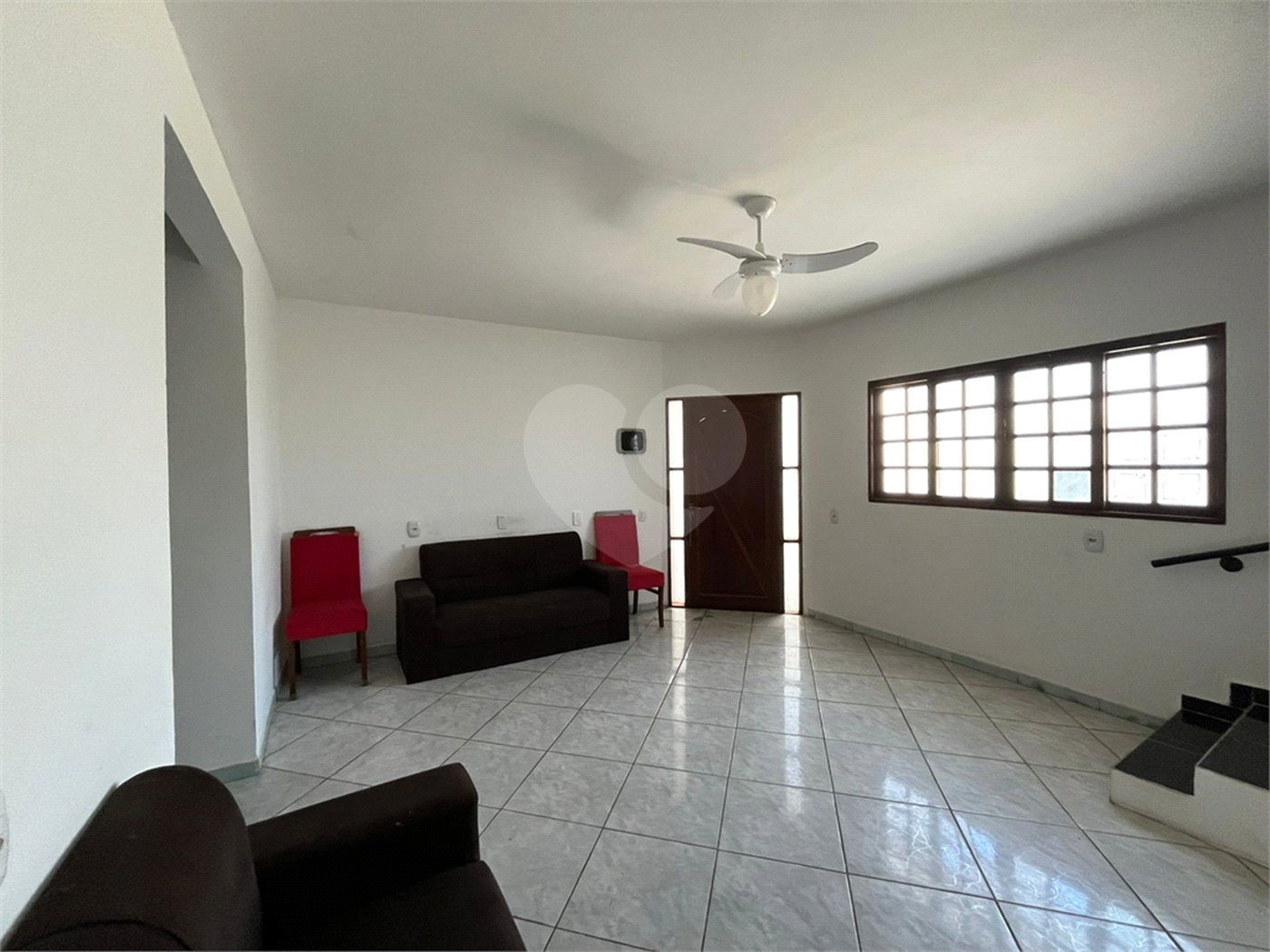 Casa à venda com 4 quartos, sendo 2 suítes, em Nova Cerejeira, Atibaia, SP