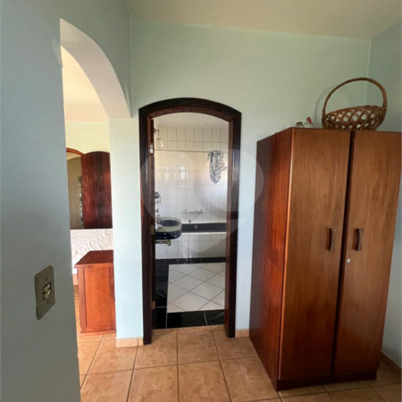 Casa à venda com 4 quartos, sendo 1 suíte, em Alpes D'ouro, Bom Jesus dos Perdões, SP