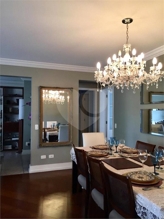 Apartamento à venda com 3 suítes em Vila Suzana, São Paulo, SP