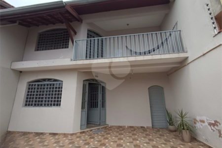 Casa à venda com 3 quartos, sendo 1 suíte, em Wanel Ville, Sorocaba, SP