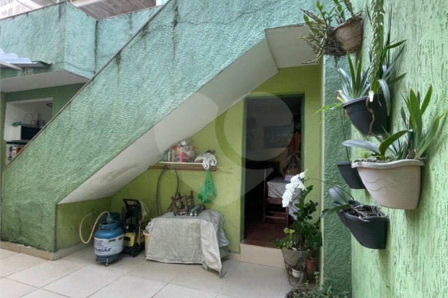 Sobrado à venda com 5 quartos, sendo 1 suíte,  em Vila Gustavo, São Paulo, SP