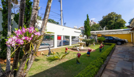 Casa Térrea à venda com 4 suítes em Alto da Lapa, São Paulo, SP