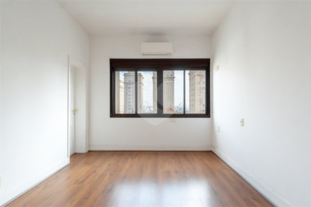Duplex à venda com 6 quartos, sendo 4 suítes, em Alto de Pinheiros, São Paulo, SP
