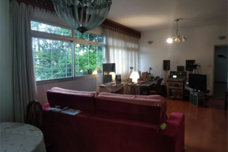 Casa Térrea à venda com 3 quartos, sendo 1 suíte, em Tucuruvi, São Paulo, SP
